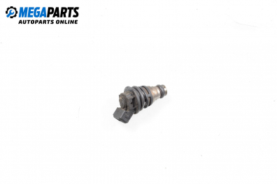 Gasoline fuel injector for Citroen Xantia 1.6, 88 hp, hatchback, 1996