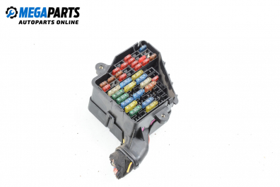 Fuse box for Audi A6 (C5) 1.8 T, 150 hp, sedan, 1999