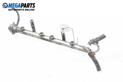 Fuel rail for Volkswagen Sharan 2.0, 115 hp, minivan, 1996