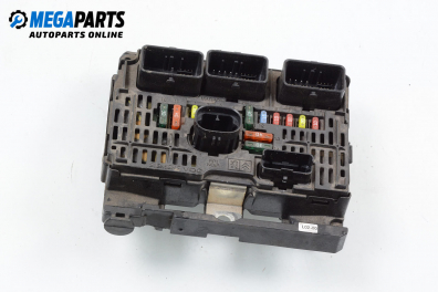 Fuse box for Peugeot 407 2.0 HDi, 136 hp, station wagon automatic, 2005