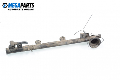 Fuel rail for Renault Laguna II (X74) 1.8 16V, 121 hp, hatchback, 2003