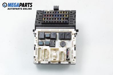 Fuse box for Renault Megane Scenic 1.9 dTi, 98 hp, minivan, 1998