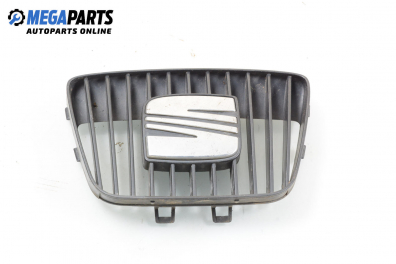 Grill for Seat Ibiza (6K) 1.4, 60 hp, hatchback, 2002, position: front