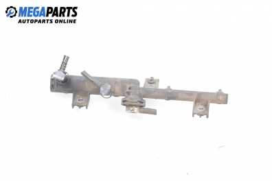 Fuel rail for Renault Clio II (BB0/1/2, CB0/1/2) (09.1998 - ...) 1.6 (B/CB0D), 90 hp