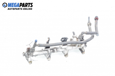 Fuel rail with injectors for Ford Mondeo II Estate (BNP) (08.1996 - 09.2000) 2.0 i, 131 hp