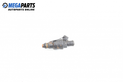 Duza benzină for Opel Vectra A Hatchback (88, 89) (04.1988 - 11.1995) 2.0 i Catalyst, 116 hp