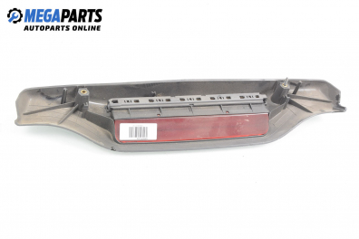 Central tail light for Fiat Punto (188) (09.1999 - ...), hatchback