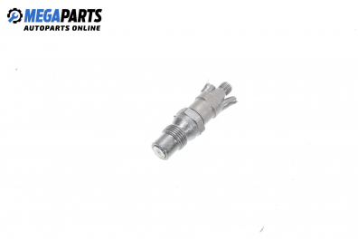 Diesel fuel injector for Fiat Punto (176) (1993-09-01 - 1999-09-01) 1.7 TD, 69 hp