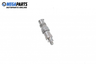 Diesel fuel injector for Fiat Punto (176) (1993-09-01 - 1999-09-01) 1.7 TD, 69 hp