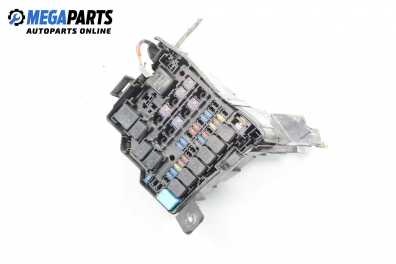 Fuse box for Mazda 2 (DE) (10.2007 - 06.2015) 1.3, 75 hp