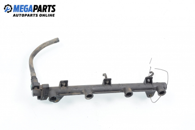 Fuel rail for Kia Rio Estate (DC) (2000-08-01 - 2005-02-01) 1.3, 82 hp