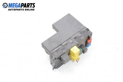 Fuse box for Mercedes-Benz E-Class Estate (S210) (06.1996 - 03.2003) E 250 T Turbo-D (210.215), 150 hp