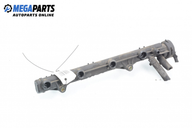 Fuel rail for Volkswagen Polo (6N1) (10.1994 - 10.1999) 75 1.6, 75 hp