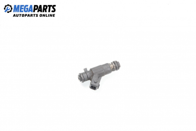 Gasoline fuel injector for Volkswagen Polo Variant (6KV5) (1997-04-01 - 2001-09-01) 1.4, 60 hp