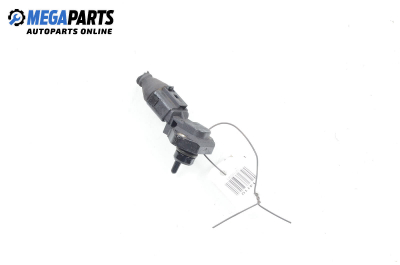 MAP sensor for Volkswagen Passat IV  Variant (3B5) (1997-05-01 - 2001-12-01)