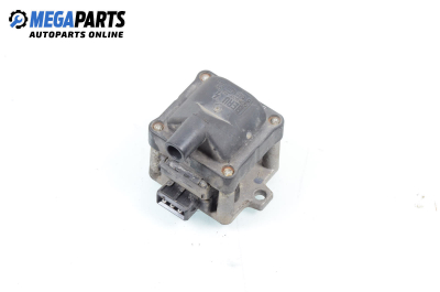 Bobină de aprindere for Volkswagen Polo (6N1) (10.1994 - 10.1999) 100 1.4 16V, 100 hp