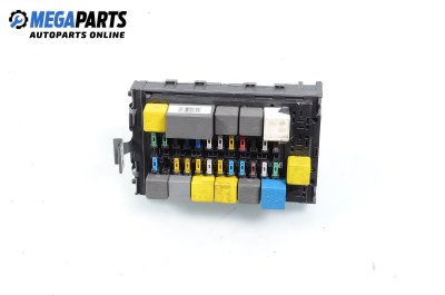 Fuse box for Lancia Delta II (836) (06.1993 - 09.1999) 1.9 TD (836AM, 836AN), 90 hp