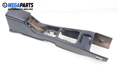 Armlehne for Nissan Primera (P10) (06.1990 - 06.1996)