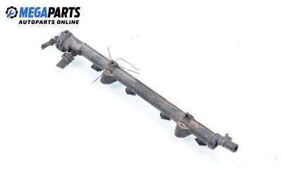 Fuel rail for Seat Ibiza II (6K1) (03.1993 - 08.1999) 1.0 i, 50 hp