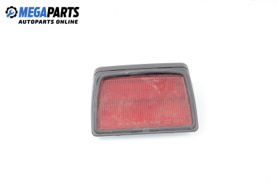 Al treilea stop for Mercedes-Benz C-Class Sedan (W202) (1993-03-01 - 2000-05-01), sedan