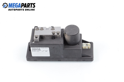 Central lock vacuum pump for Mercedes-Benz C-Class Sedan (W202) (1993-03-01 - 2000-05-01), 5 doors