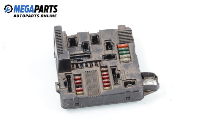 Fuse box for Renault Megane II Hatchback (07.2001 - 10.2012) 1.9 dCi (BM0G, CM0G), 120 hp