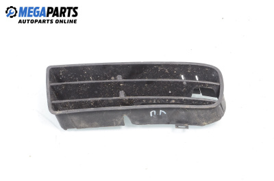 Grilă în bara de protecție for Volkswagen Golf IV Hatchback (08.1997 - 06.2005), hatchback, position: fața