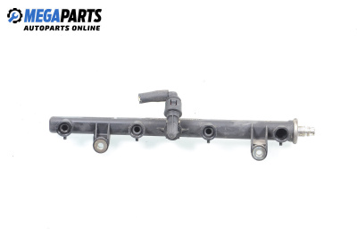 Fuel rail for Alfa Romeo 147 Hatchback (2000-11-01 - 2010-03-01) 1.6 16V T.SPARK ECO (937AXA1A), 105 hp