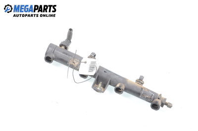 Fuel rail for Citroen Xsara Picasso (09.1999 - 06.2012) 1.6, 95 hp