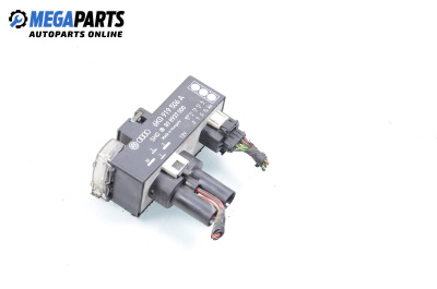 Radiator fan relay for Seat Cordoba Vario I (08.1996 - 06.1999) 1.9 TDI