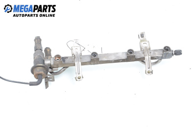 Fuel rail for Opel Astra F Estate (09.1991 - 01.1998) 1.6 i 16V, 100 hp