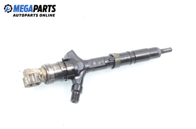 Diesel fuel injector for Toyota Avensis Station Wagon I (09.1997 - 02.2003) 2.0 D-4D (CDT220), 110 hp, № 23670-27010