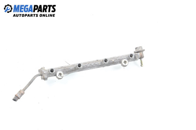 Fuel rail for Mitsubishi Space Runner Minivan I (10.1991 - 08.1999) 1.8 (N11W), 122 hp