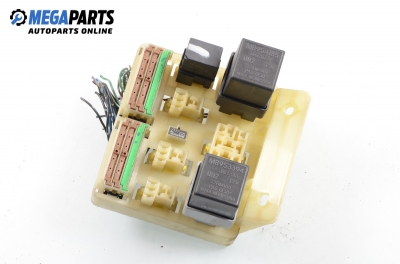 Fuse box for Mitsubishi Carisma 1.8, 116 hp, hatchback, 1996