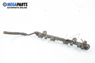 Fuel rail for Mitsubishi Carisma 1.8, 116 hp, hatchback, 1996