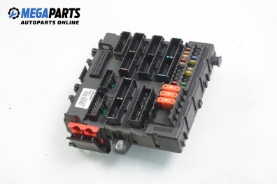 Fuse box for Opel Vectra C 2.2 16V DTI, 125 hp, hatchback automatic, 2003