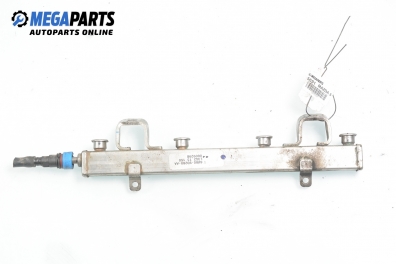 Fuel rail for Mazda 5 2.0, 146 hp, 2006