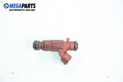 Gasoline fuel injector for Nissan Almera (N16) 1.5, 90 hp, hatchback, 5 doors, 2002