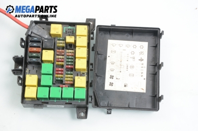 Fuse box for Land Rover Range Rover II 3.9 4x4, 190 hp automatic, 2000
