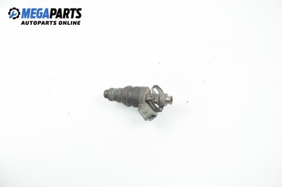 Gasoline fuel injector for Mercedes-Benz C-Class 202 (W/S) 2.2, 150 hp, sedan automatic, 1993