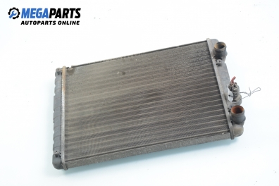 Radiator de apă pentru Volkswagen Polo (6N/6N2) 1.6, 75 cp, hatchback, 3 uși, 1995