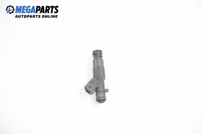 Benzineinspritzdüse für Seat Ibiza (6K) 1.0, 50 hp, 5 türen, 2000 № 030906031J