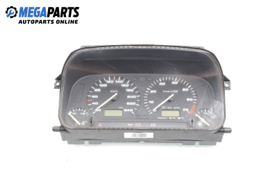 Instrument cluster for Volkswagen Golf III Hatchback (08.1991 - 07.1998) 2.0, 115 hp, № 5 3923 247