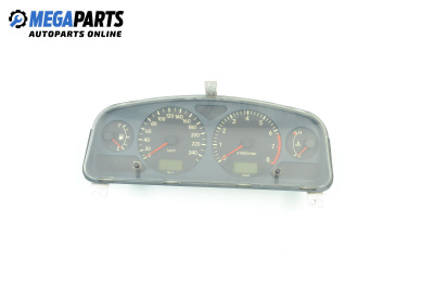 Instrument cluster for Toyota Avensis Sedan I (09.1997 - 02.2003) 2.0 (ST220), 128 hp