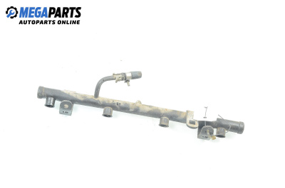 Fuel rail for Chrysler Stratus Cabrio (04.1996 - 04.2001) 2.0 LE, 131 hp