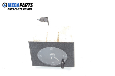 Uhr for Renault Clio I Hatchback (05.1990 - 09.1998)