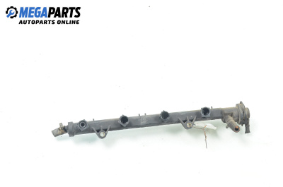 Fuel rail for Volkswagen Polo Hatchback II (10.1994 - 10.1999) 55 1.4, 55 hp