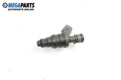 Gasoline fuel injector for Mercedes-Benz C-Class Sedan (W202) (03.1993 - 05.2000) C 220 (202.022), 150 hp, № 0 280 155 209