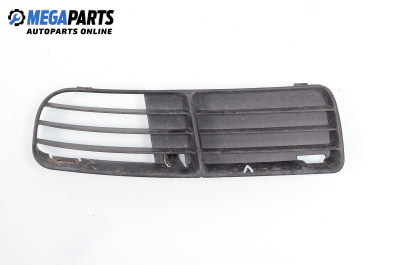 Bumper grill for Volkswagen Polo Hatchback II (10.1994 - 10.1999), hatchback, position: front