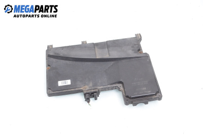 Capac de plastic for Audi A8 Sedan 4D (03.1994 - 12.2002), 5 uși, sedan